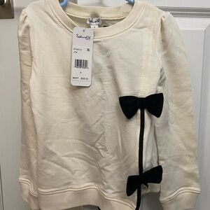 Splendid Cream Sweatshirt with Black Bows